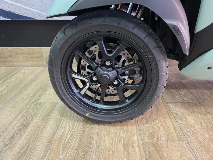 2025 Yamaha TRICITY 300 GREY