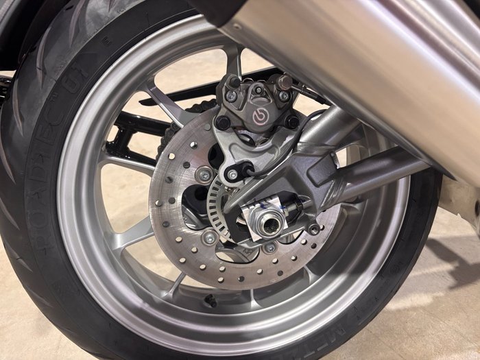 2023 Indian FTR R 1200 CARBON CARBON FIBER