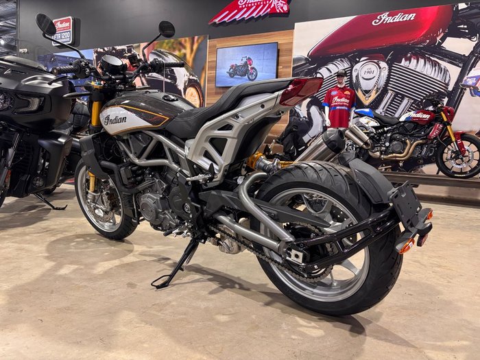 2023 Indian FTR R 1200 CARBON CARBON FIBER