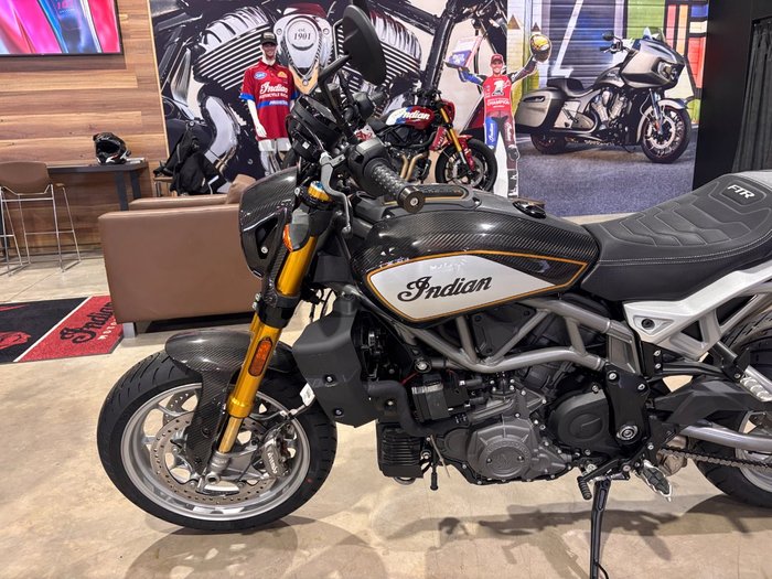 2023 Indian FTR R 1200 CARBON CARBON FIBER