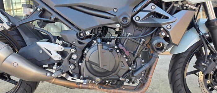 2021 Kawasaki Z400 WHITE