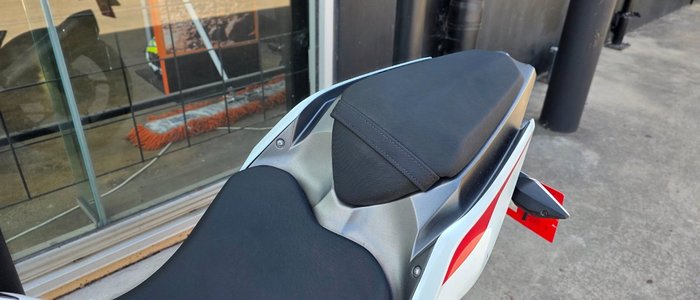 2021 Kawasaki Z400 WHITE