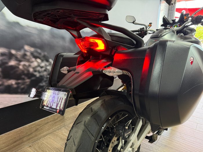 2021 DUCATI MULTISTRADA V4 S GREY