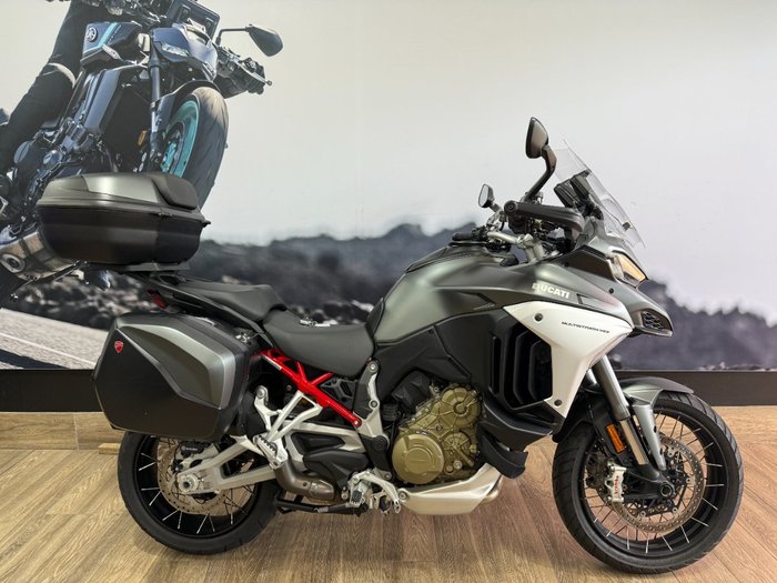 2021 DUCATI MULTISTRADA V4 S GREY