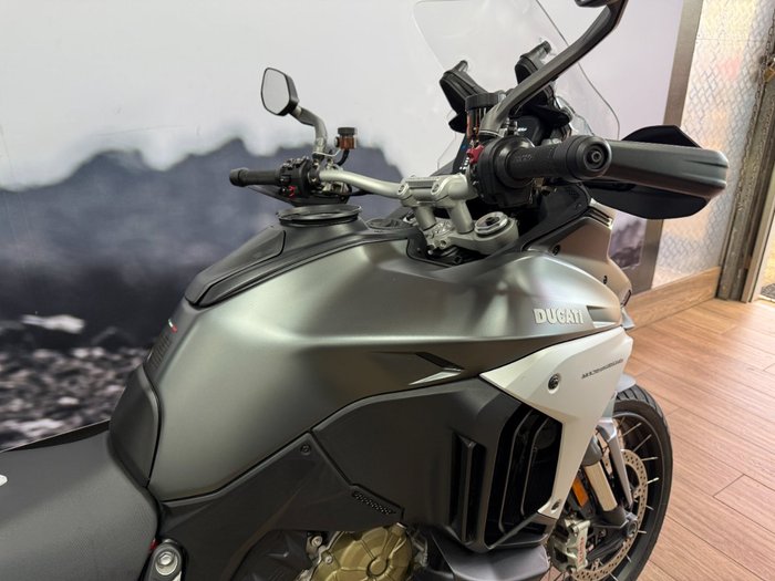 2021 DUCATI MULTISTRADA V4 S GREY