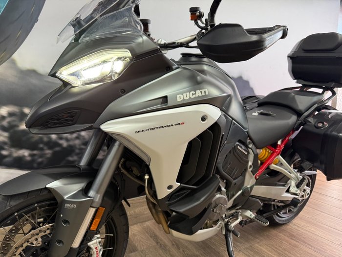 2021 DUCATI MULTISTRADA V4 S GREY