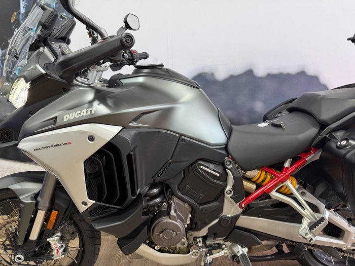 2021 DUCATI MULTISTRADA V4 S GREY