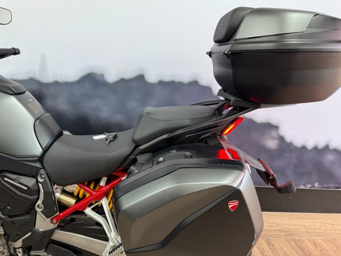 2021 DUCATI MULTISTRADA V4 S GREY