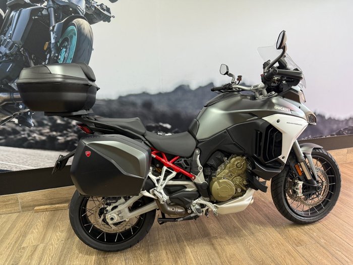 2021 DUCATI MULTISTRADA V4 S GREY