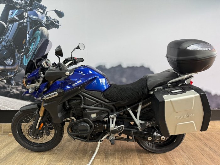2013 Triumph TIGER EXPLORER BLUE