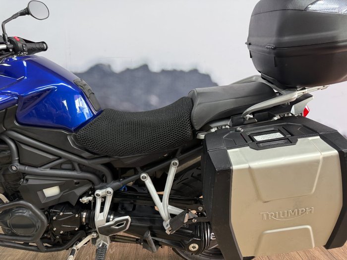 2013 Triumph TIGER EXPLORER BLUE