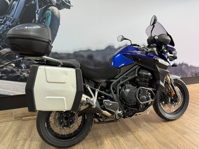 2013 Triumph TIGER EXPLORER BLUE