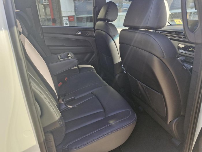 2025 KGM Musso Ultimate Q261 MY26 4X4 Dual Range Grand White