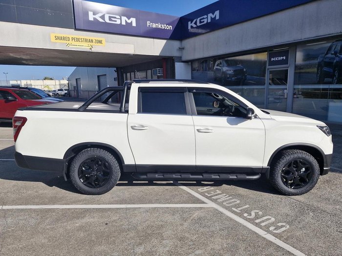 2025 KGM Musso Ultimate Q261 MY26 4X4 Dual Range Grand White