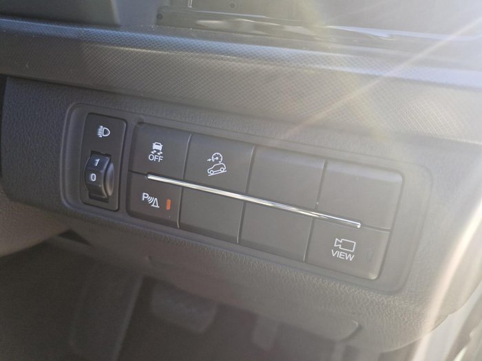 2025 KGM Musso Ultimate Q261 MY26 4X4 Dual Range Grand White