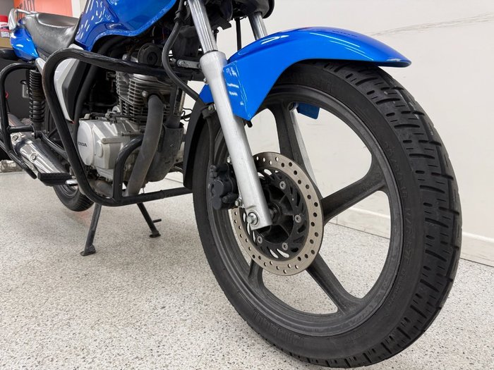 2017 Honda CB125E Blue