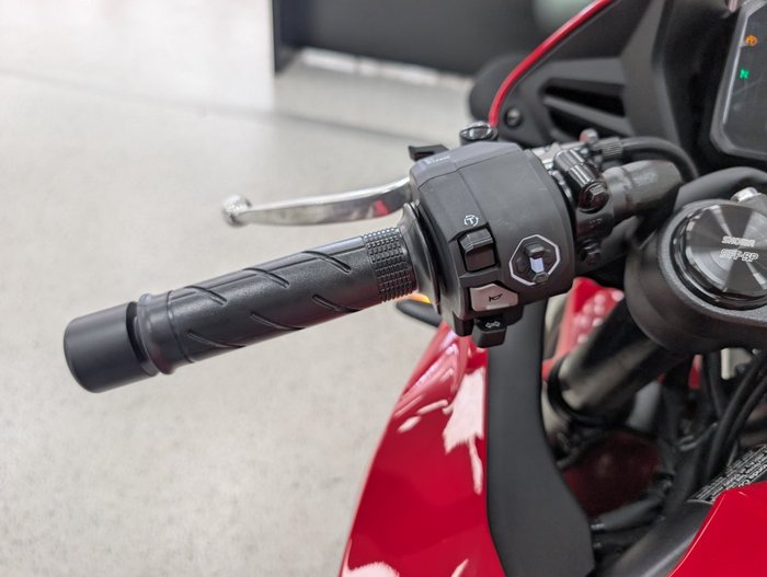 2025 Honda CBR650RAC Red