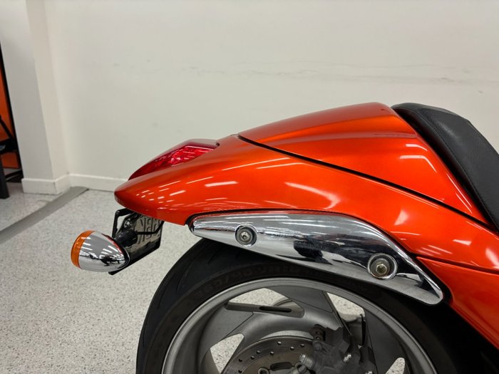 2008 Suzuki VZR 1800 BOULEVARD (M109R) Orange