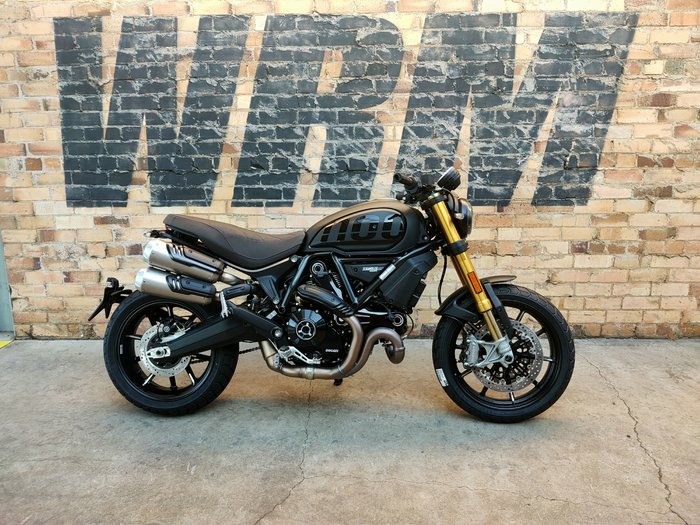 2025 DUCATI 1100 SPORT PRO BLACK