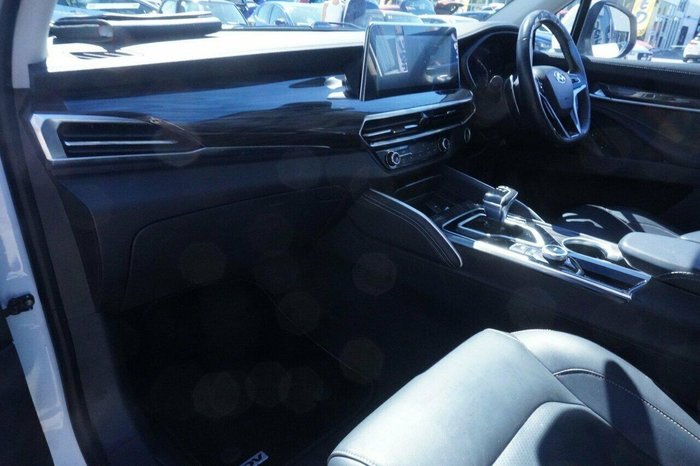 2021 LDV D90 Executive