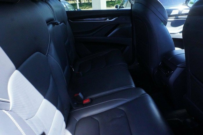 2021 LDV D90 Executive