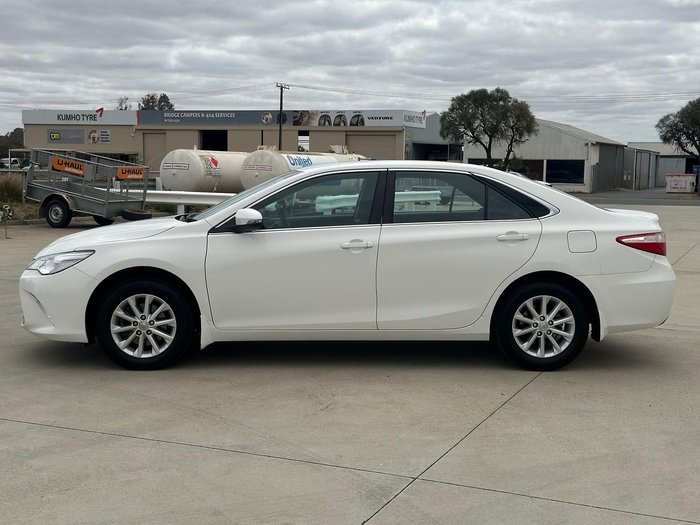 2017 Toyota Camry Altise