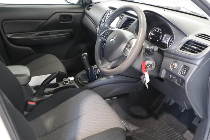 2019 Mitsubishi Triton GLX+