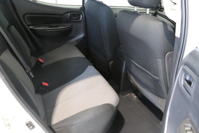 2019 Mitsubishi Triton GLX+