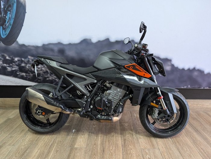 2024 Ktm 990 DUKE GREY