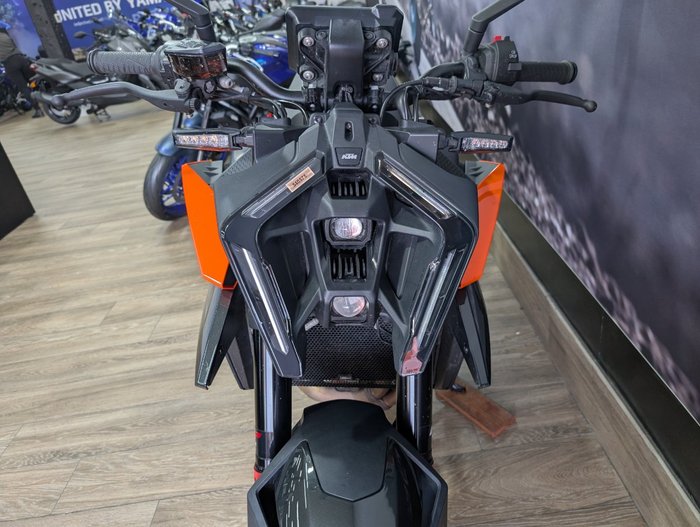 2024 Ktm 990 DUKE GREY