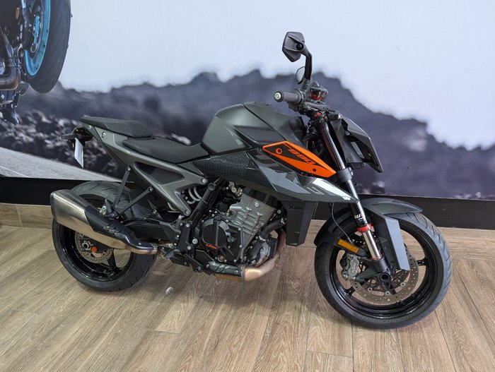 2024 Ktm 990 DUKE GREY