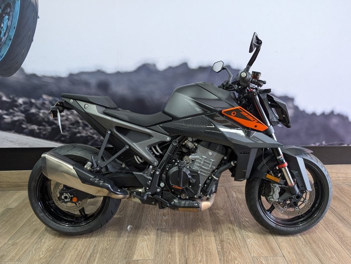 2024 Ktm 990 DUKE GREY