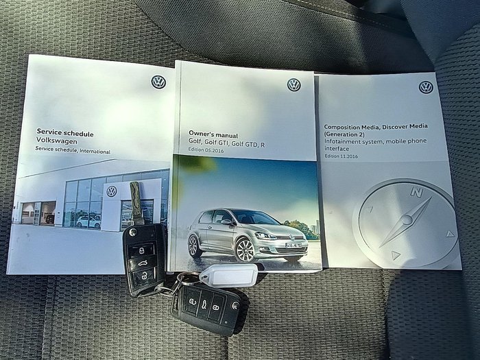 2017 Volkswagen Golf 92TSI Comfortline 7 MY17 Deep Black