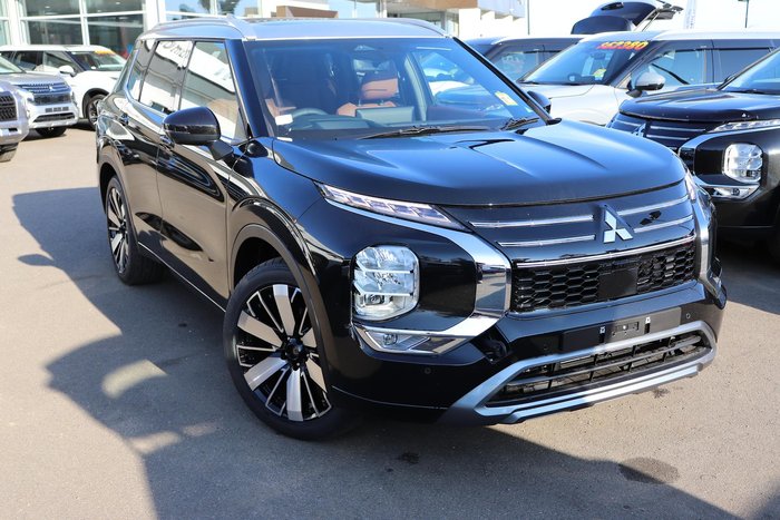 2025 Mitsubishi Outlander Exceed Tourer