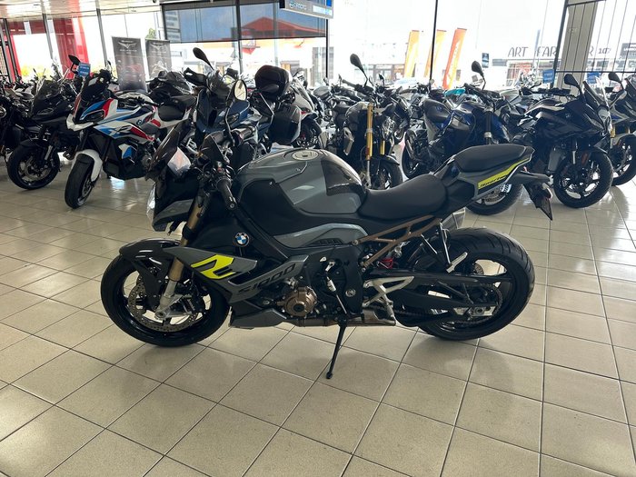 2023 BMW S 1000 R Sport S 1000 Silver