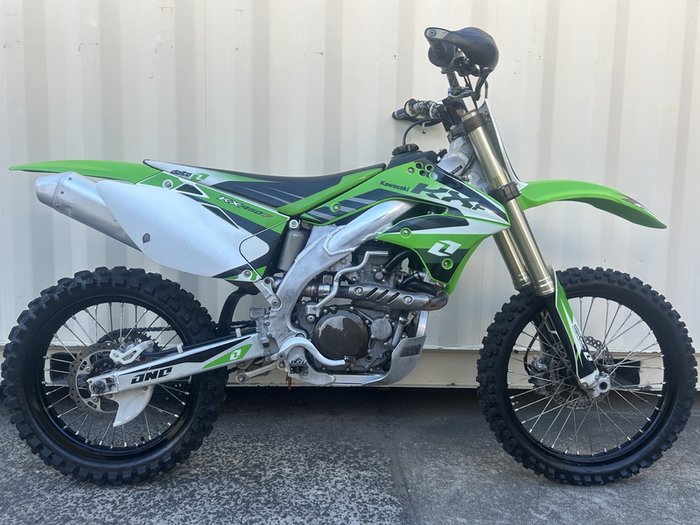 KAWASAKI KX450F MOTOCROSS GREEN
