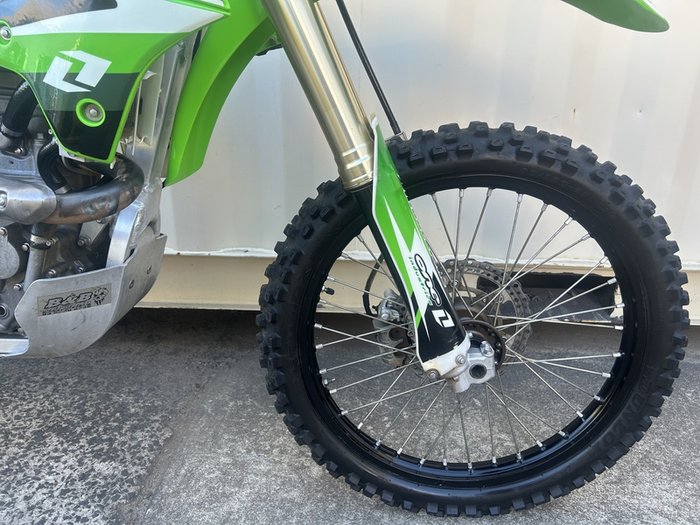 KAWASAKI KX450F MOTOCROSS GREEN