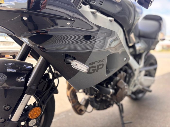 2024 Yamaha XSR900 GP