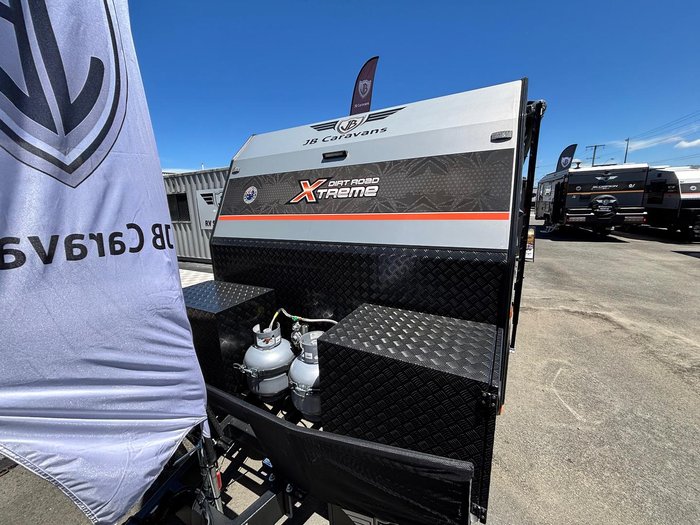 2025 JB Caravans Dirt Road Xtreme Rear Door Club Lounge