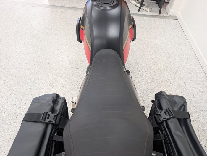 2022 Royal Enfield 2022 Royal Enfield 411CC SCRAM BLAZING BLACK