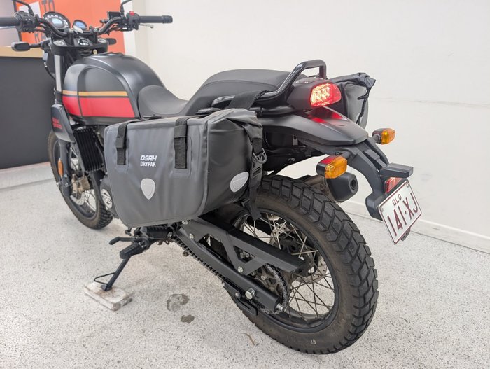 2022 Royal Enfield 2022 Royal Enfield 411CC SCRAM BLAZING BLACK