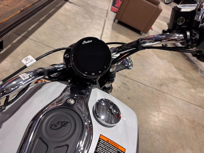 2025 Indian 2025 Indian 1250CC Scout Classic Limited + Tech WHITE