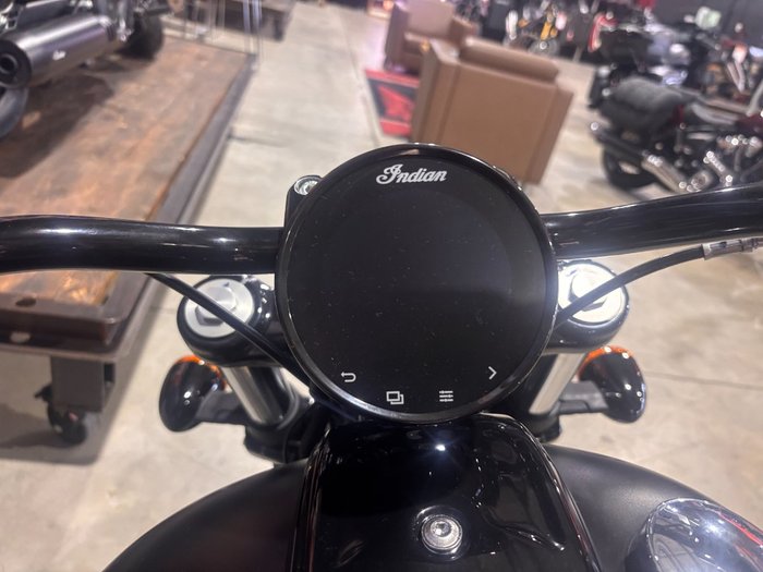 2024 Indian CHIEF DARK HORSE BLACK