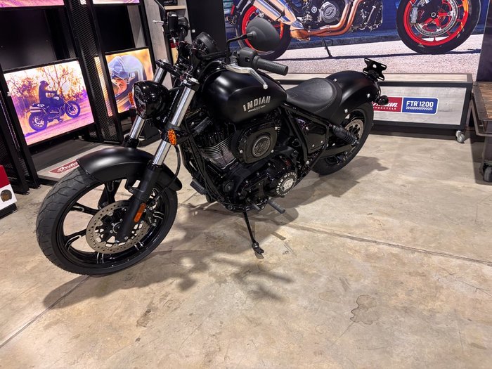 2024 Indian CHIEF DARK HORSE BLACK