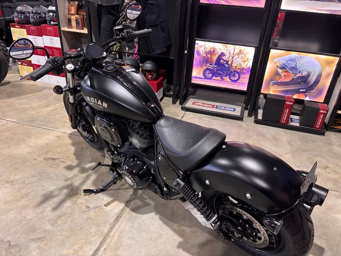 2024 Indian CHIEF DARK HORSE BLACK