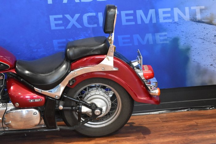 2006 Suzuki VL800 (BOULEVARD C50) Red