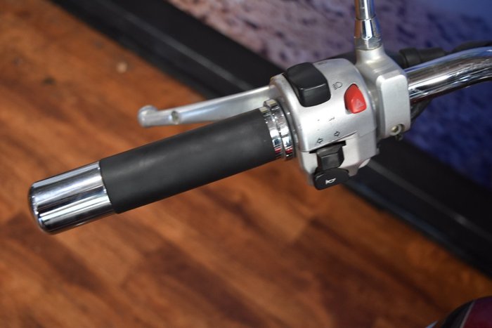 2006 Suzuki VL800 (BOULEVARD C50) Red