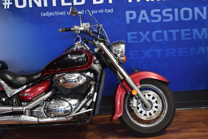 2006 Suzuki VL800 (BOULEVARD C50) Red