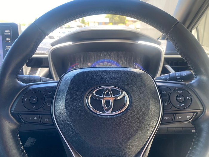 2021 Toyota Corolla ZR Hybrid ZWE211R Silver Pearl