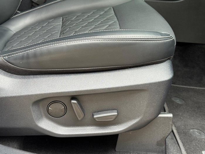 2025 Ford Ranger Platinum MY25.25 4X4 Dual Range Shadow Black